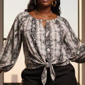 Snake Print Animal West K Gray Black Tie-Front Keyhole Blouse XXL